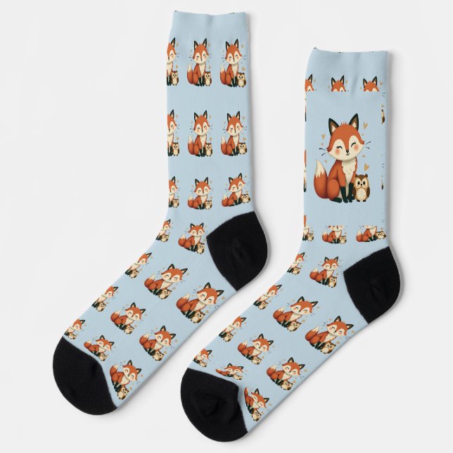 Niedlicher Fuchs und Eule - Whimsische Wald-Illust Socken (Linkes Detail)