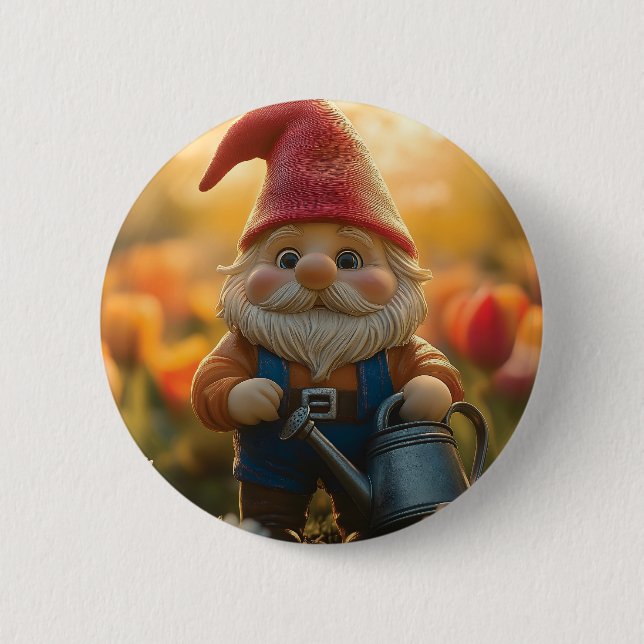 Niedlicher Gartenzwerg mit Gießkanne Button (Vorderseite)