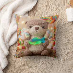 Niedlicher gehäkelter Otter und Gummibär Kissen