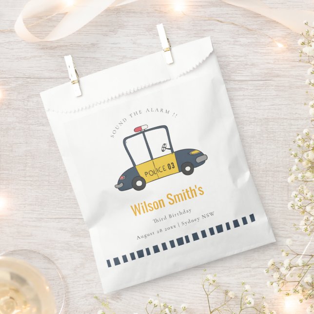 Niedlicher Gelber Polizeiwagen der Marine tötet je Geschenktütchen (Ausgeschnitten)