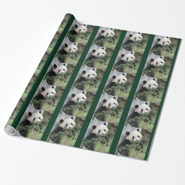 Niedlicher Gigant Panda Green Geschenkpapier (Ungerollt)