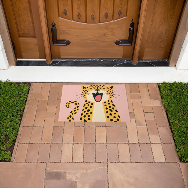 Niedlicher glücklicher lächelnder wilder Leopard C Fußmatte (Außenbereich)