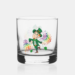 Niedlicher glücklicher Lächelnelke, ein Regenbogen Whiskyglas