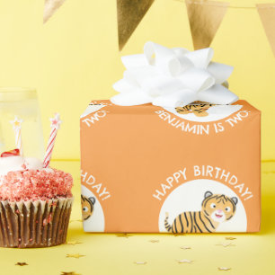 Niedlicher glücklicher Tigerbecher personalisierte Geschenkpapier