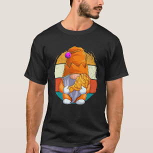 Niedlicher Gnom liebt frittiertes Hühnchen Fast Fo T-Shirt