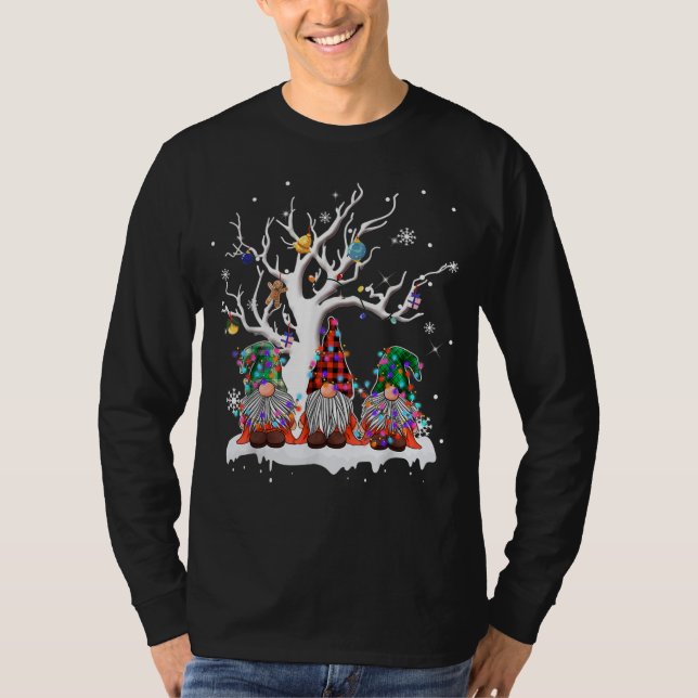 Niedlicher Gnome-Büffel karierter Weihnachtsbaum T-Shirt (Vorderseite)