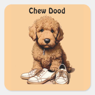 Niedlicher Goldendoodle Welpenhund mit Schuhen Quadratischer Aufkleber