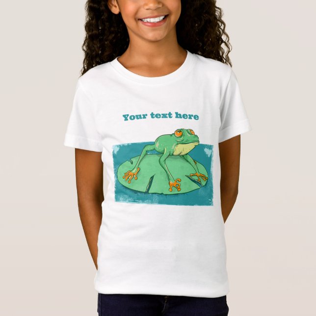 Niedlicher grüner Frosch auf einer Lilie T-Shirt (Vorderseite)