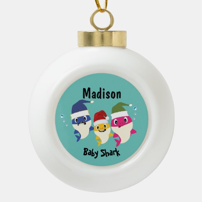 Niedlicher Hai 🦈 Super Ocean Weihnachtskids Spaß Keramik Kugel-Ornament (Vorderseite)