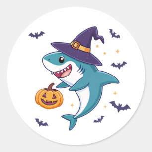 Niedlicher Halloween-Hai mit Hexenhut und Kürbiskü Runder Aufkleber
