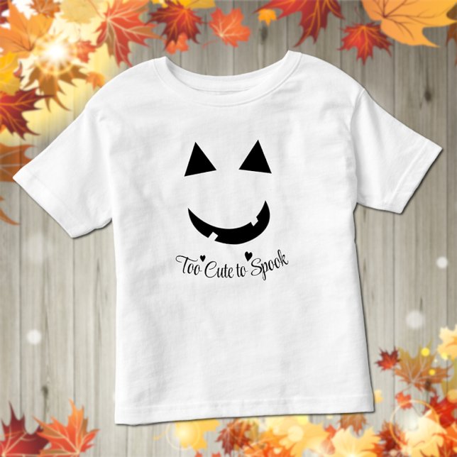 Niedlicher Halloween Pumpkin Lächeln Kleinkind T - T-shirt (Von Creator hochgeladen)