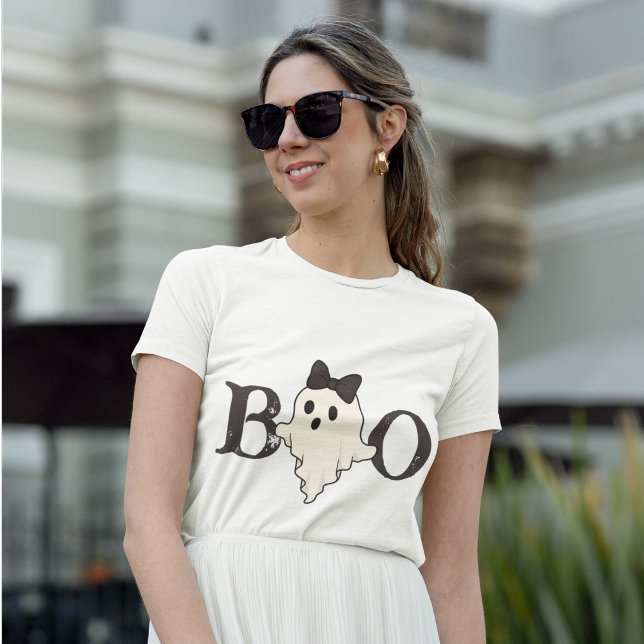 Niedlicher Halloween Women's T - Shirt - "Boo" Gho (Von Creator hochgeladen)