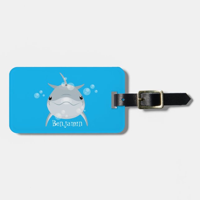 Niedlicher Happy-Kawaii-Delphin-Cartoon Gepäckanhänger (Vorderseite horizontal)
