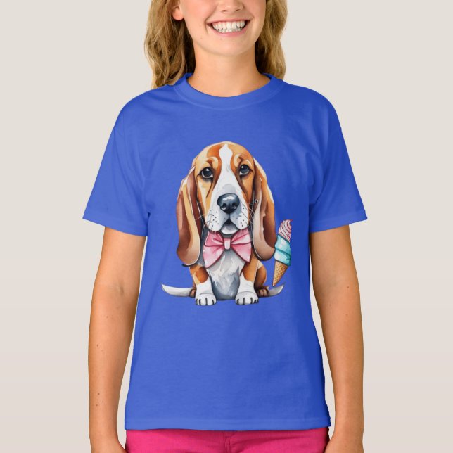 Niedlicher Hund isst Eis T-Shirt (Vorderseite)