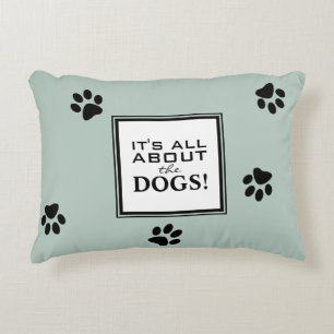 Niedlicher Hundepaw Typografie Hund Lover's Green Dekokissen