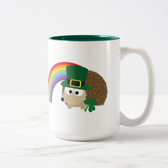 Niedlicher Igel Leprechaun Zweifarbige Tasse (Rechts)