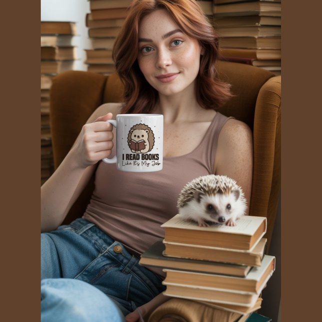 Niedlicher Igel Lesen eines Buches Kaffeetasse (Von Creator hochgeladen)