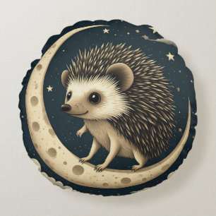 Niedlicher Igel sitzt auf zunehmendem Mond Rundes Kissen