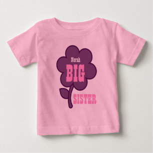 Niedlicher Individuelle Name BIG SISTER Lila Blume Baby T-shirt