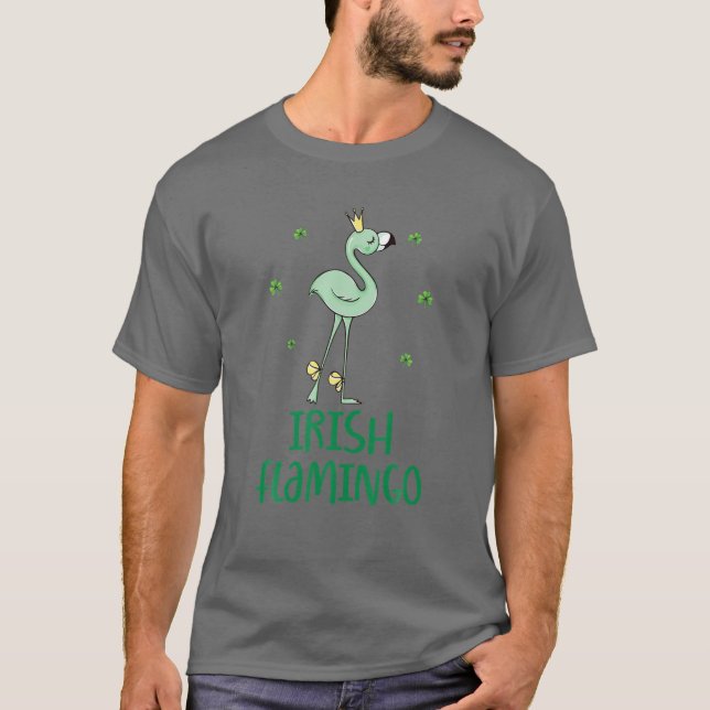 Niedlicher Irish Flamingo Kleeblatt St Patrick's D T-Shirt (Vorderseite)