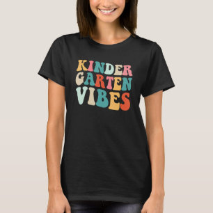 Niedlicher Kindergarten Vibes Back to School Teach T-Shirt