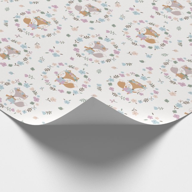 Niedlicher Kleiner Fall Fox mit Blume in sanften F Geschenkpapier (Ecke)