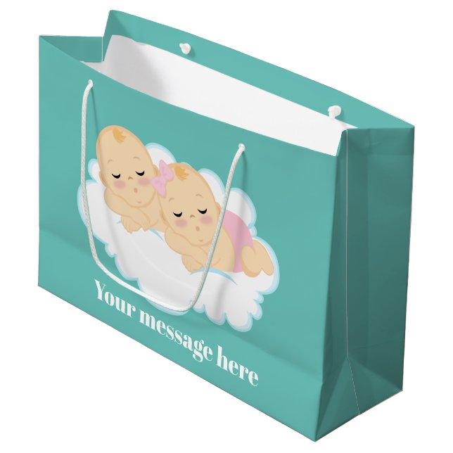 Niedlicher kleiner Junge Große Geschenktüte (Vorderseite Schrägansicht)