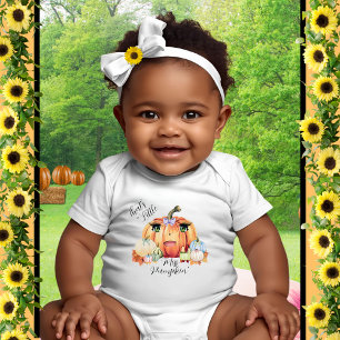 Niedlicher kleiner Miss Pumpkin Zitat Anime Face F Baby Strampler