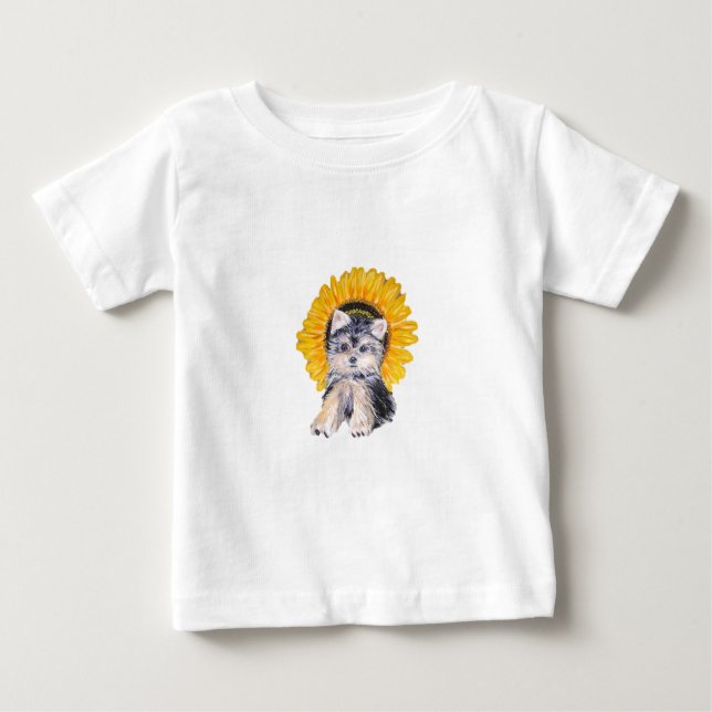 Niedlicher kleiner Yorkshire-Welpenhund und Sonnen Baby T-shirt (Vorderseite)