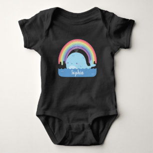 Niedlicher Kleinwal und Regenbogen Personalisiert Baby Strampler