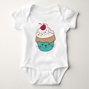 Niedlicher Kuchen-Baby-Pullover Baby Strampler