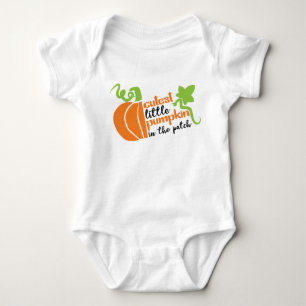 Niedlicher Kürbis im Patchherbst Baby Strampler
