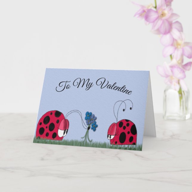 Niedlicher Ladybug gibt seinem Valentiner wundersc Karte (Orchidee)