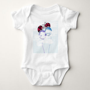 Niedlicher Ladybug und farbenfrohe Balloons Cartoo Baby Strampler