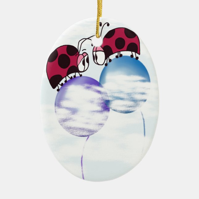 Niedlicher Ladybug und farbenfrohe Balloons Cartoo Keramikornament (Vorne)