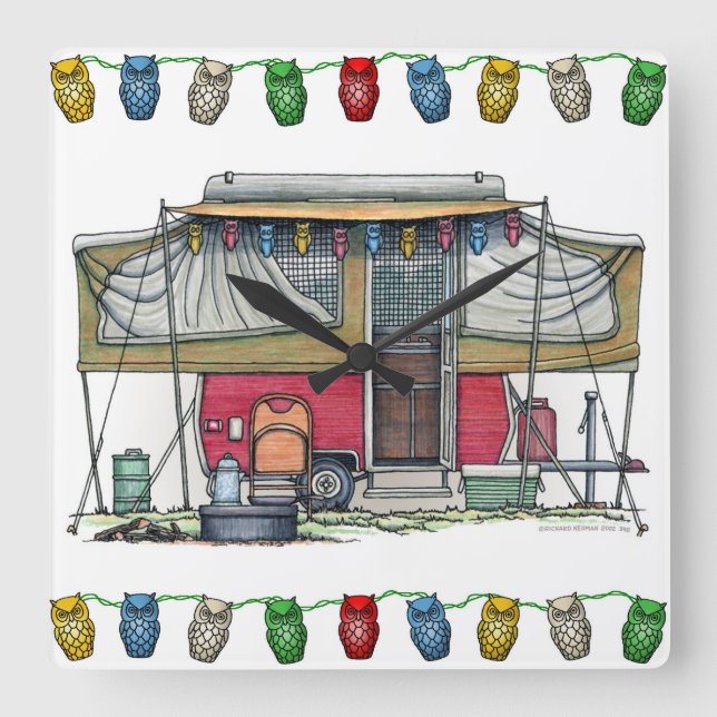 Niedlicher Lagerbewohner-Reise-Anhänger RV Quadratische Wanduhr (Vorderseite)