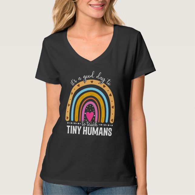 Niedlicher Lehrer Tiny Humans unterrichtet Regenbo T-Shirt (Vorderseite)