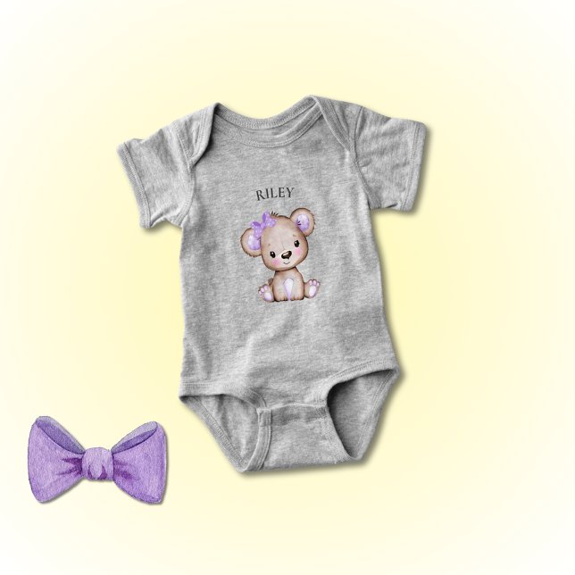 Niedlicher Lila Bär Mit Monogramm Baby Bodysuit Baby Strampler (Von Creator hochgeladen)