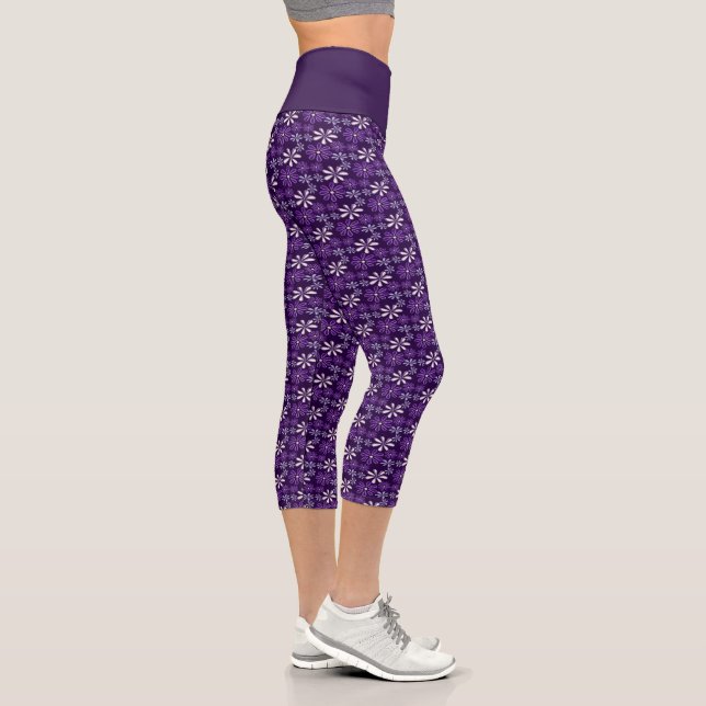 Niedlicher Lila Blumengarten Doodle Capri Leggings (Rechts)