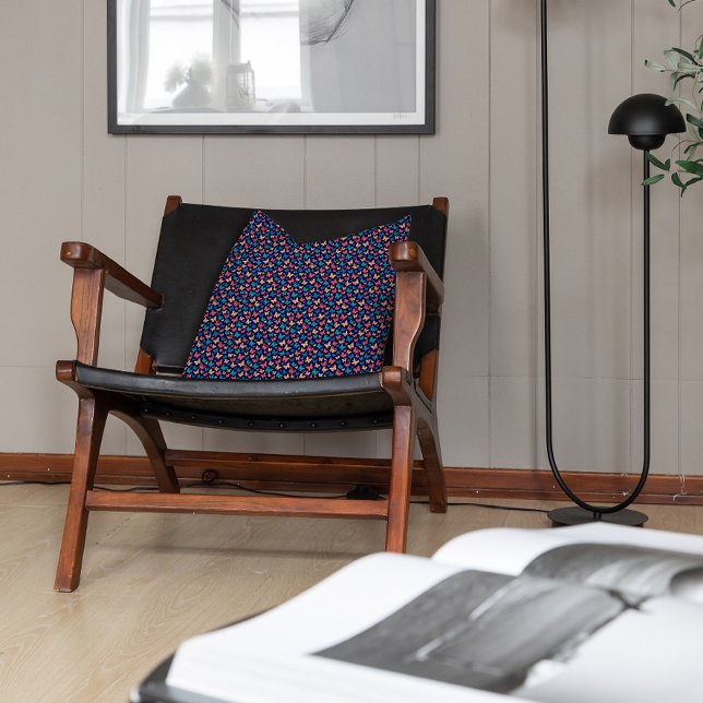 Niedlicher lila, türkisfarbener Schmetterling Kissen (Von Creator hochgeladen)