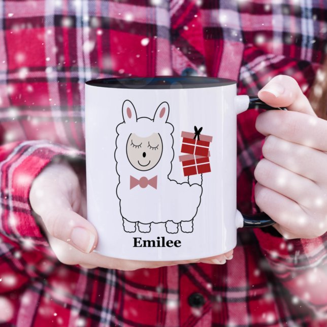 Niedlicher Llama mit roten Geschenken Weihnachten  Tasse (Von Creator hochgeladen)