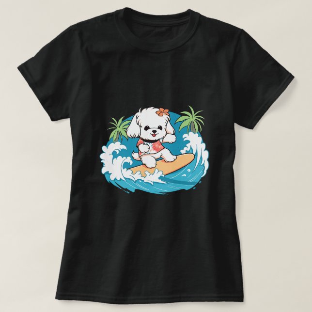 Niedlicher maltesischer Hund surft im Paradies T-Shirt (Design vorne)