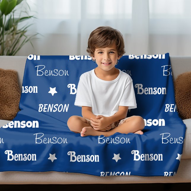 Niedlicher marineblauer Nachname personalisiert Fleecedecke (Von Creator hochgeladen)