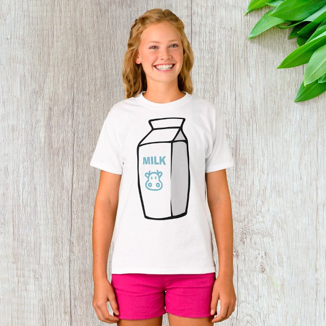 Niedlicher Milchkuh Cartoon Milchkarton Illustrati T-Shirt (Von Creator hochgeladen)