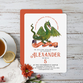 Niedlicher mittelalterlicher Orangengrüner Drache  Einladung