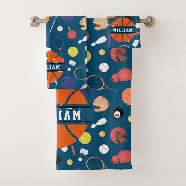 Niedlicher moderner Sportmeister Personalisiert Ki Badhandtuch Set (Insitu)