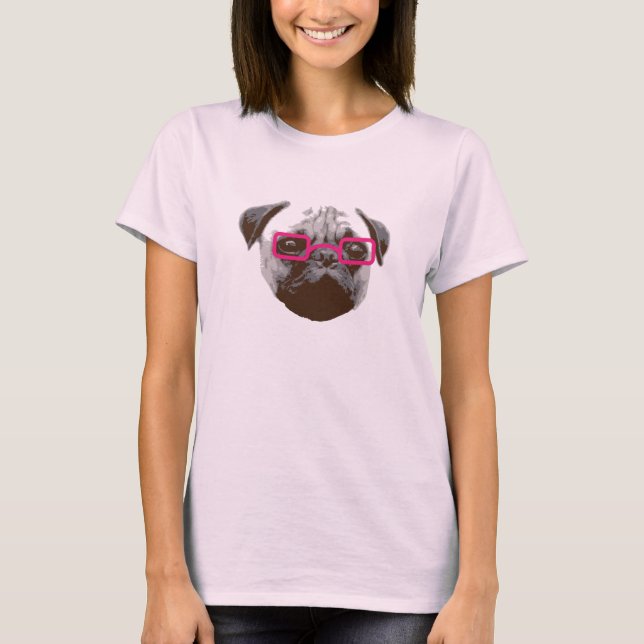Niedlicher Mops-Hipster mit rosa Gläsern T-Shirt (Vorderseite)