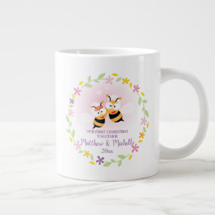 Niedlicher Mr. and Mrs. Honey Bee First Christmas  Jumbo-Tasse