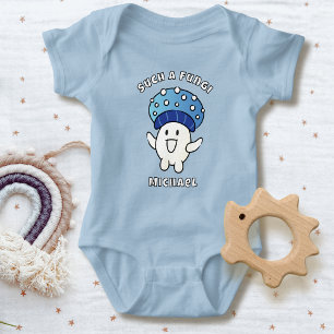 Niedlicher Mushroom Cartoon Funny Sprichwort Kawai Baby Strampler