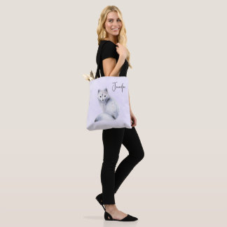 Niedlicher Nordic Fox mit floralen Markierungen